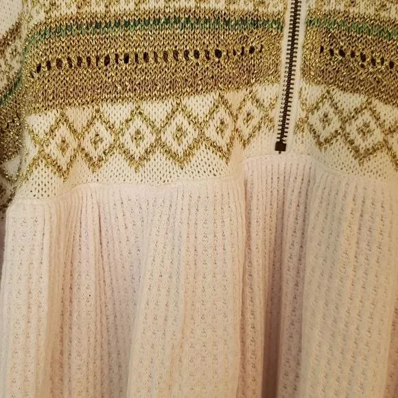 🤩NWT Oversized Free People Half-Zip Sweater with Metallic Thread Design Sz L - Picture 3 of 10